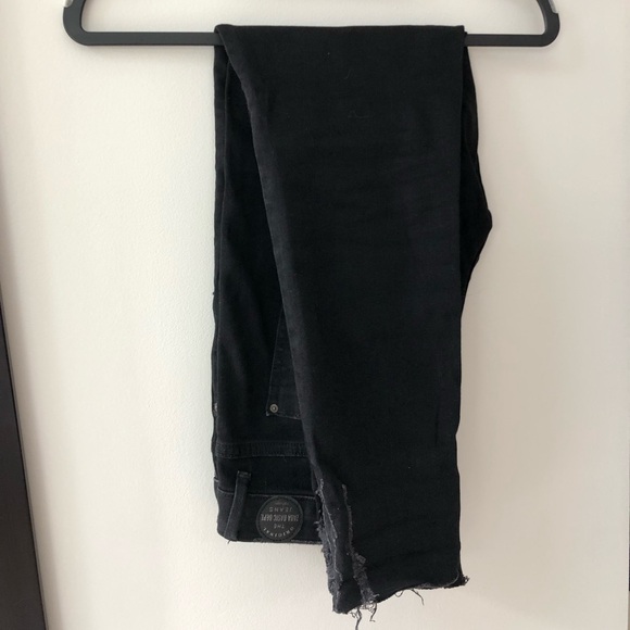 Zara Basic Denim Women's Black Jean With Holes Size 4 - Picture 2 of 8